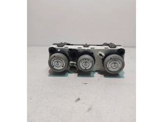 Блок управления климат-контролем 69657032 Mitsubishi Colt