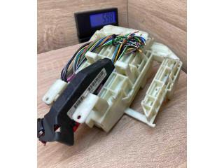 Блок предохранителей 9494934, 1928403412   Volvo XC90    