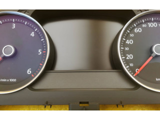 Přístrojová deska Volkswagen Touareg II 2012 7P6920881G, 7P6920881