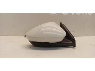 Зеркало электрическое Skoda Karoq 2017 - года