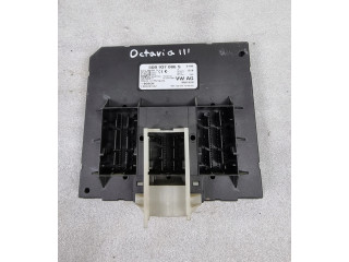 Блок комфорта 5Q0937086S Skoda Octavia Mk3 (5E)