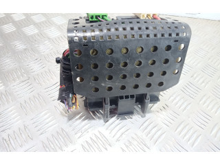 Блок предохранителей 94FG14A073AA   Ford Fiesta    