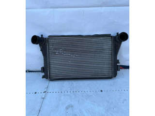 Интеркулер  1K0145927   Volkswagen Touran I 