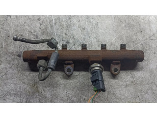 Магистральная трубка топлива