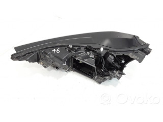 Передняя фара