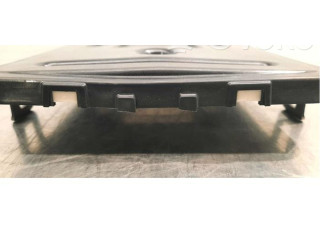 Блок предохранителей     Renault Clio V    