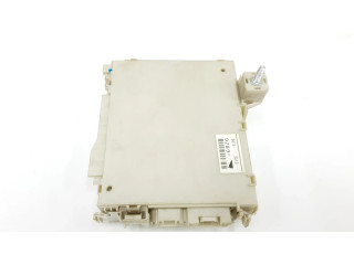 Pojistková skříňka 8267030230 Lexus GS 250 350 300H 450H 2006