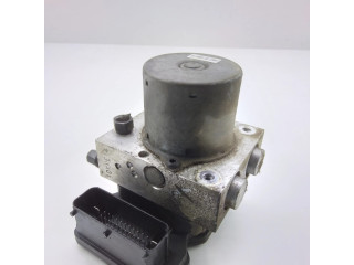 Блок АБС 589102P970   KIA  Sorento  2010-2014 года