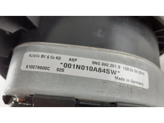 Подушка безопасности водителя 5N0880201B Volkswagen Touran I