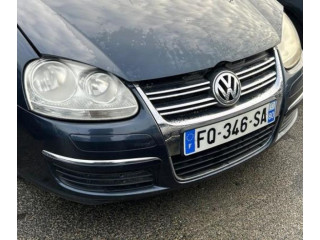 Зеркало электрическое Volkswagen Jetta V 2005 - 2010 года