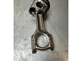 Píst 80101419 BMW 5 F10 F11