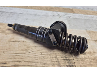 Форсунка 038130073AR, 038130073    Audi A6 S6 C5 4B   