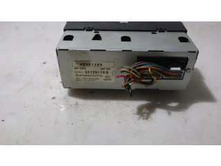 Дисплей       Mitsubishi Space Wagon