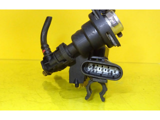 Топливная рампа 7700108667, 7700109066 Renault Clio II