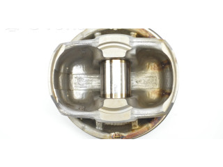 Píst 234102G501, 234102G511 KIA Optima pro benzínový motor 2.4 G4KJ