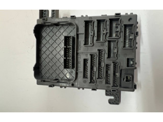 Блок предохранителей SDG010 Honda FR-V