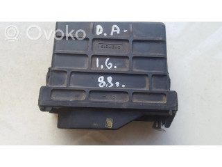 Řídící jednotka 90340026 Opel Kadett E 1990