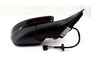 Зеркало электрическое Skoda Scala - года