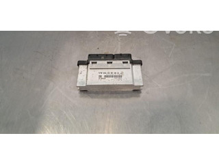 Блок управления двигателя 04E907309CB   Skoda Fabia Mk3 (NJ)