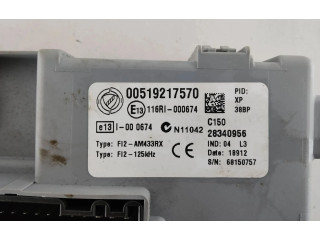 Блок предохранителей 00519217570, 28340956 Opel Combo D