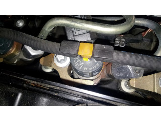 Vstřikovač 7810702 BMW 2 F22 F23 pro naftový motor 2.0 N47D20C