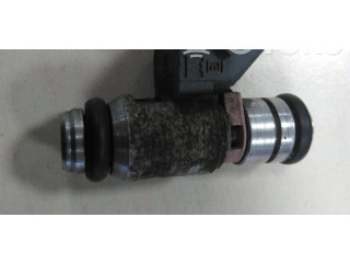 Форсунка 8200025248 Renault Clio II D4F712