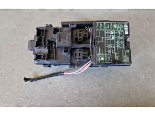 Блок предохранителей Mitsubishi Pajero Sport I