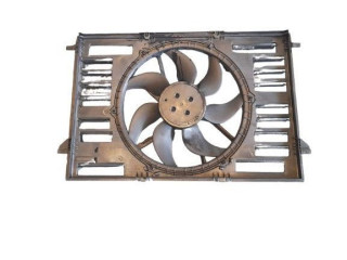 Вентилятор радиатора 8W0121207 Audi A4 Allroad B9