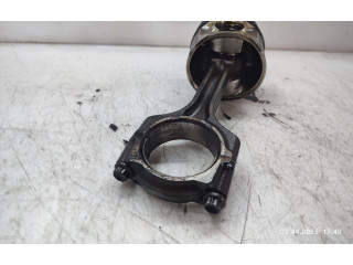  Поршень с шатуном    Honda CR-V  