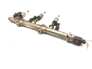 Топливная рампа 04C133320F Skoda Fabia Mk3 (NJ)