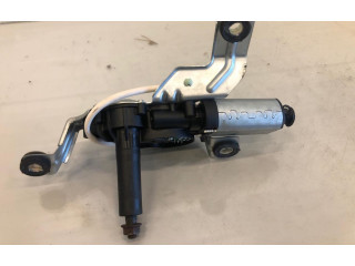 Моторчик заднего дворника 8638163    Volvo XC90