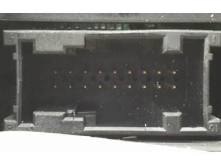 Блок управления климат-контролем 69790504, 3452781   KIA Carens I