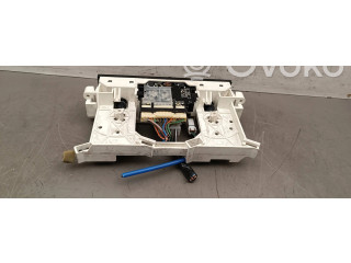 Блок управления климат-контролем E32PB393, MR398658 Mitsubishi Space Wagon