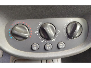 Блок управления климат-контролем    Renault Clio I