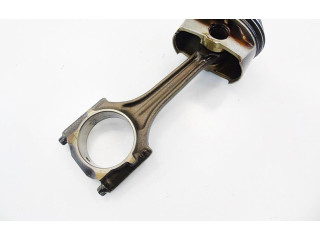  Поршень с шатуном  06D107103M 8240  Audi A3 S3 8P  