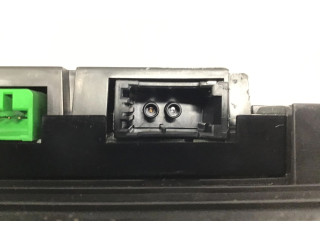 Блок управления климат-контролем    Volvo V70