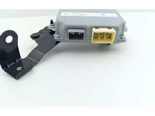 Блок управления 82714FL000   Subaru Forester SK