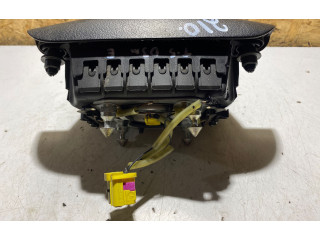 Подушка безопасности водителя    Volkswagen Transporter - Caravelle T5