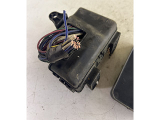   Pojistková skříňka HR801041, 95225M2000   Hyundai Galloper 2000