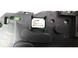 Přístrojová deska Nissan Pulsar 2014 3ZL0BCB61