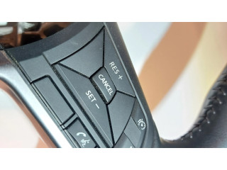 Volant Nissan Qashqai 2018 34267878A, 34267795A