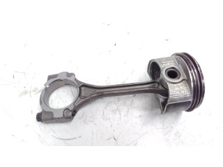  Поршень с шатуном  21120  Toyota Yaris для бензинового двигателя 1.5