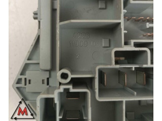 Блок предохранителей 51739423 Fiat Idea