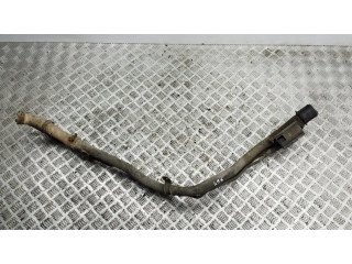 Наливная труба топливного бака