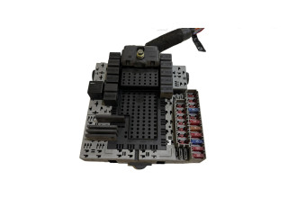 Блок предохранителей 9401802, 157846171   Volvo XC90    