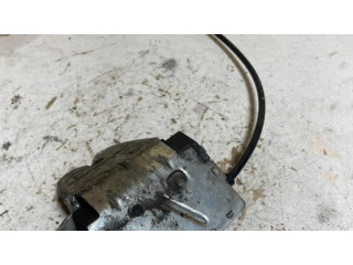 Замок задней крышки