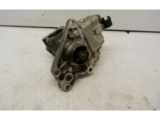 Топливная рампа MR420916 Mitsubishi Carisma