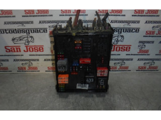 Блок предохранителей Audi A3 S3 8P