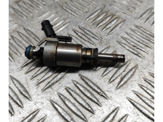 Vstřikovač 06J133036B Audi A3 S3 8V DJHA