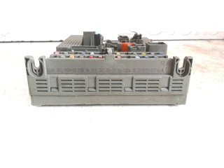 Блок предохранителей 9651938180   Citroen C8    